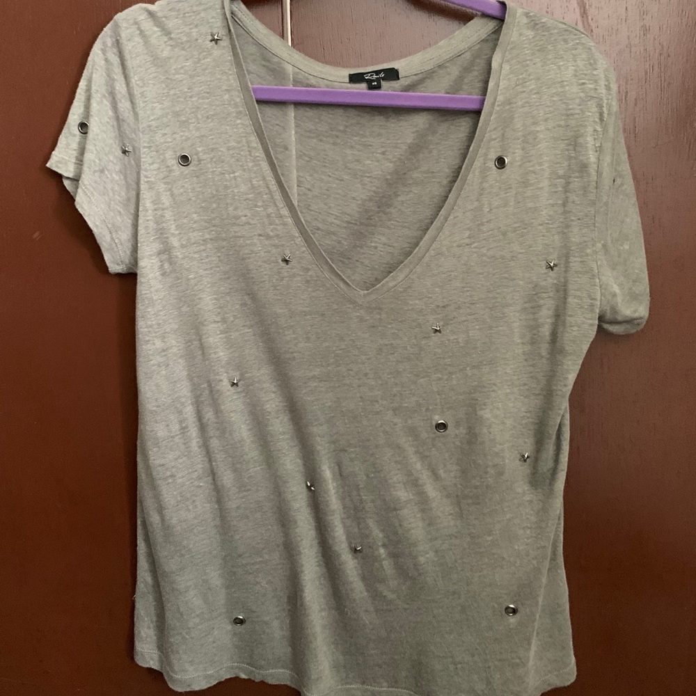 Rails star studded v neck tee